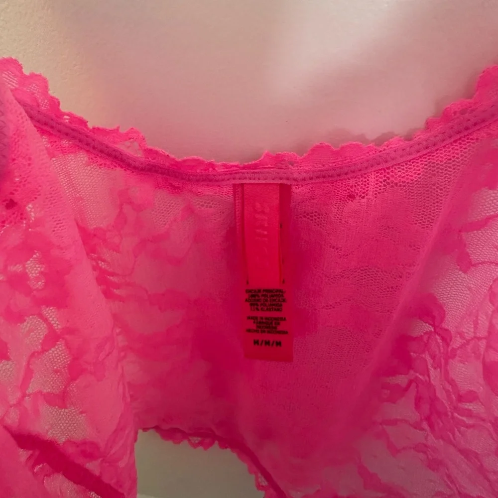 Skims Pink Lace Intimates - Picture 2 of 4